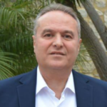 إلياس ساسين